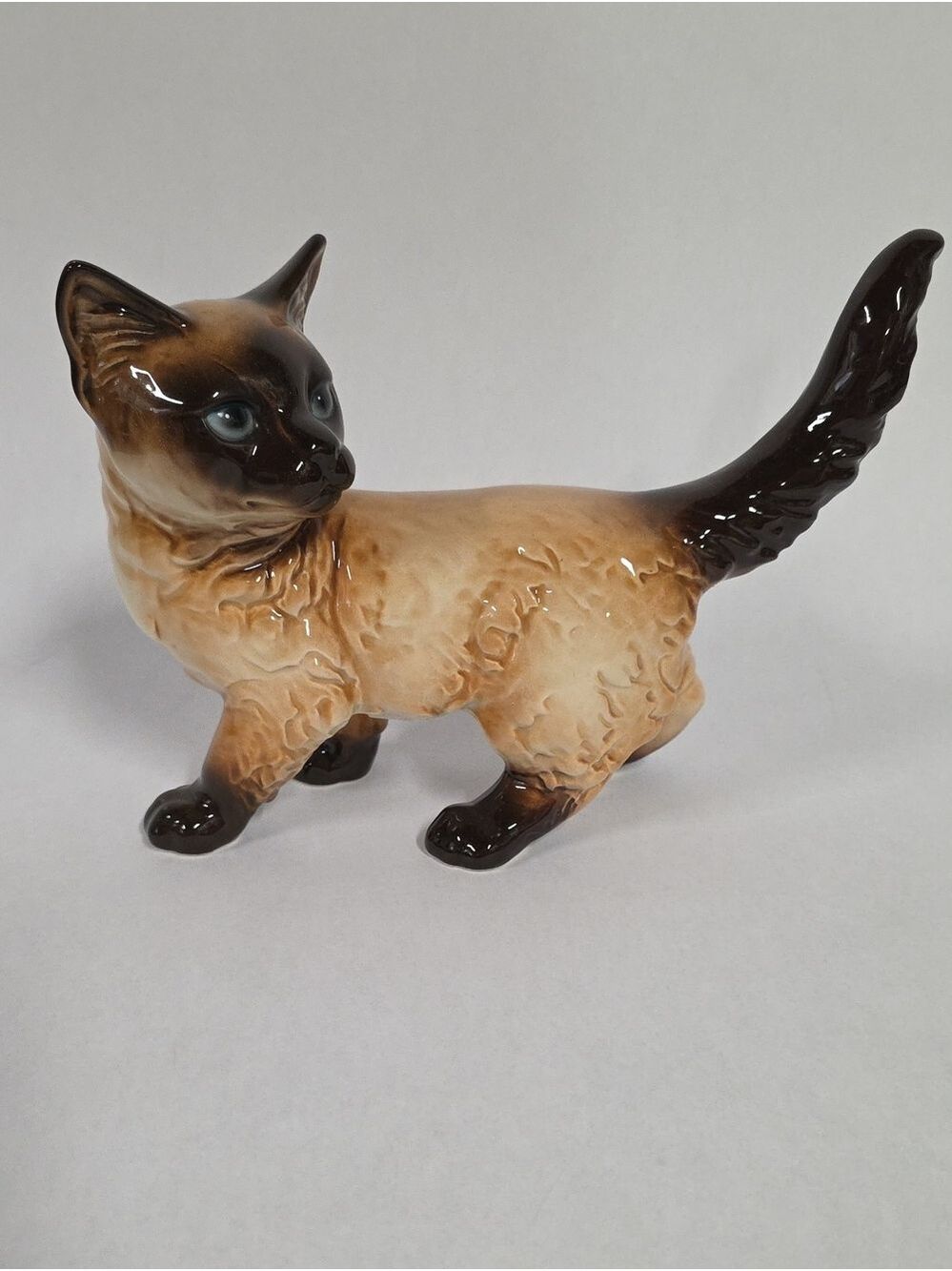 Vintage Goebel #029 Porcelain Siamese Cat Figurine - Made In West Germany
